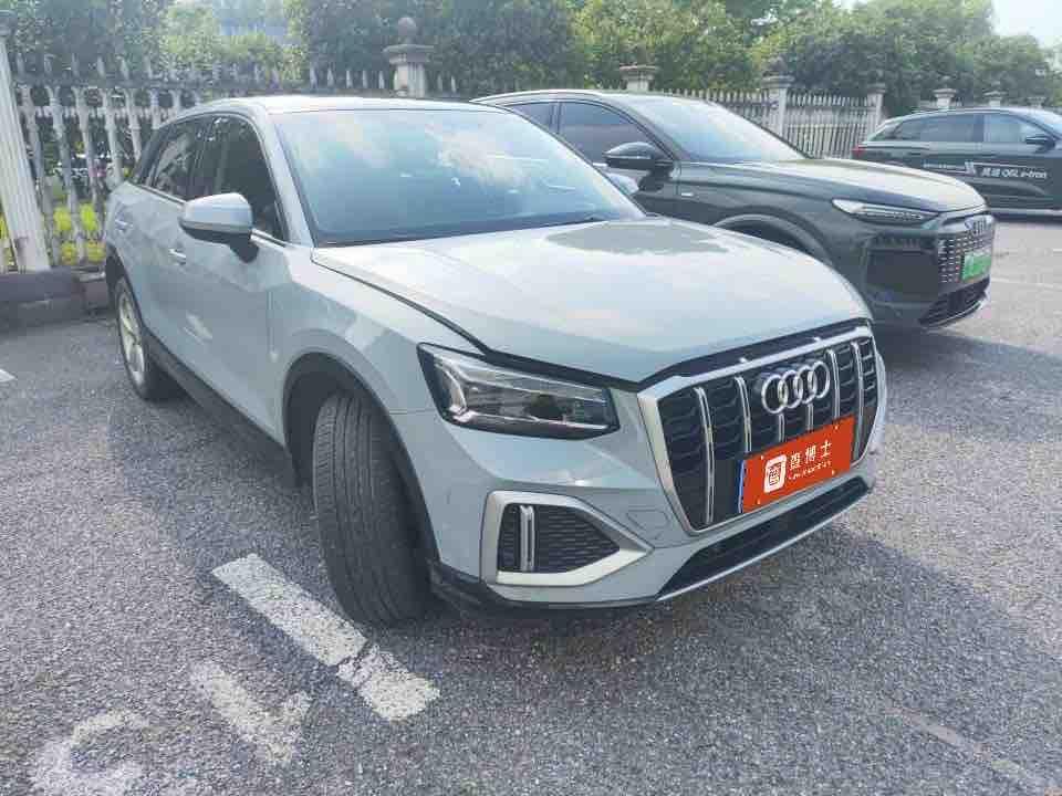 Audi Q2L 2022, фото 14