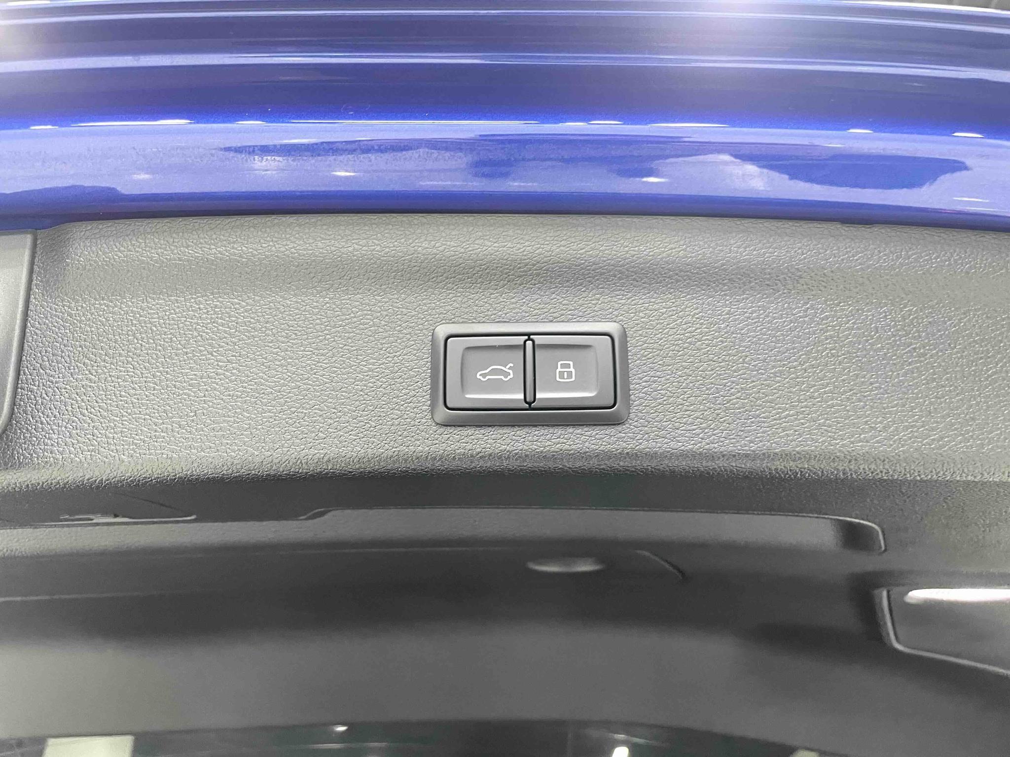 Audi Q3 2022, фото 17