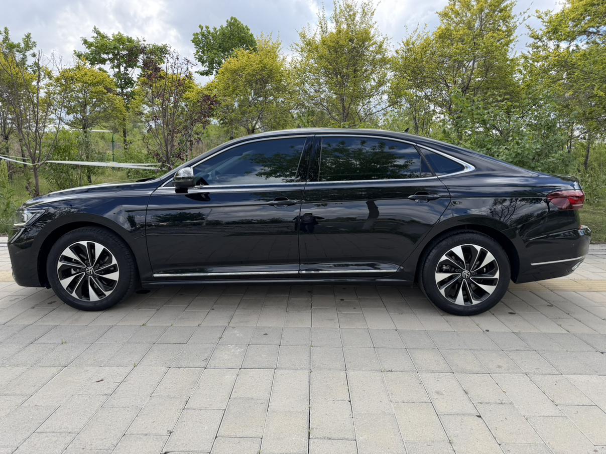 Volkswagen Passat 2022, фото 5