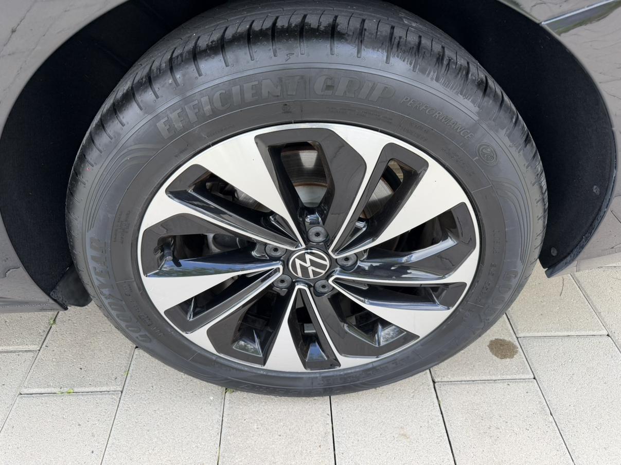 Volkswagen Passat 2022, фото 6