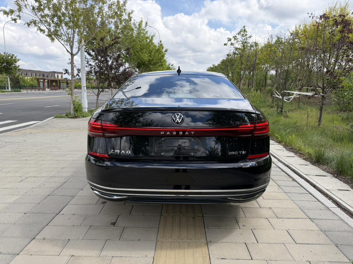 Volkswagen Passat 2022, фото 8