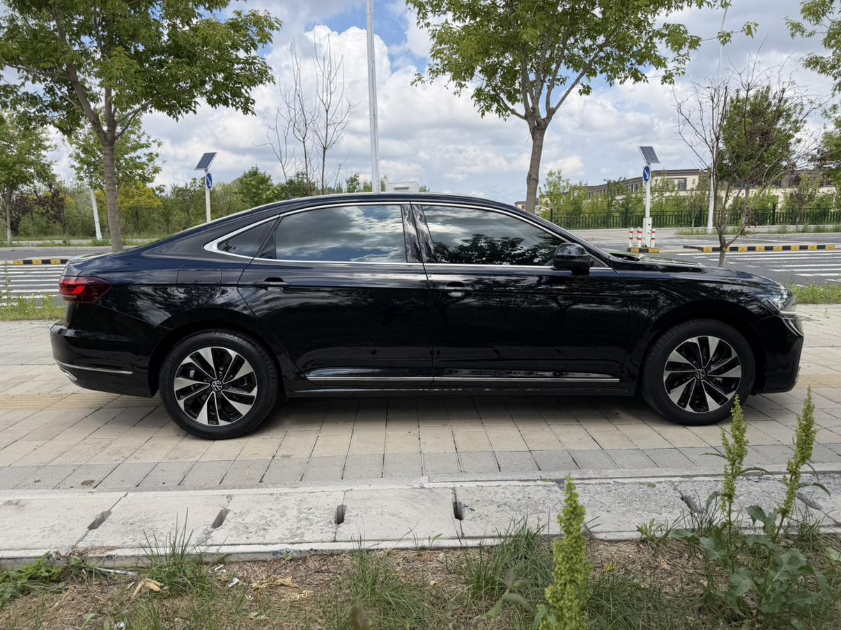 Volkswagen Passat 2022, фото 11