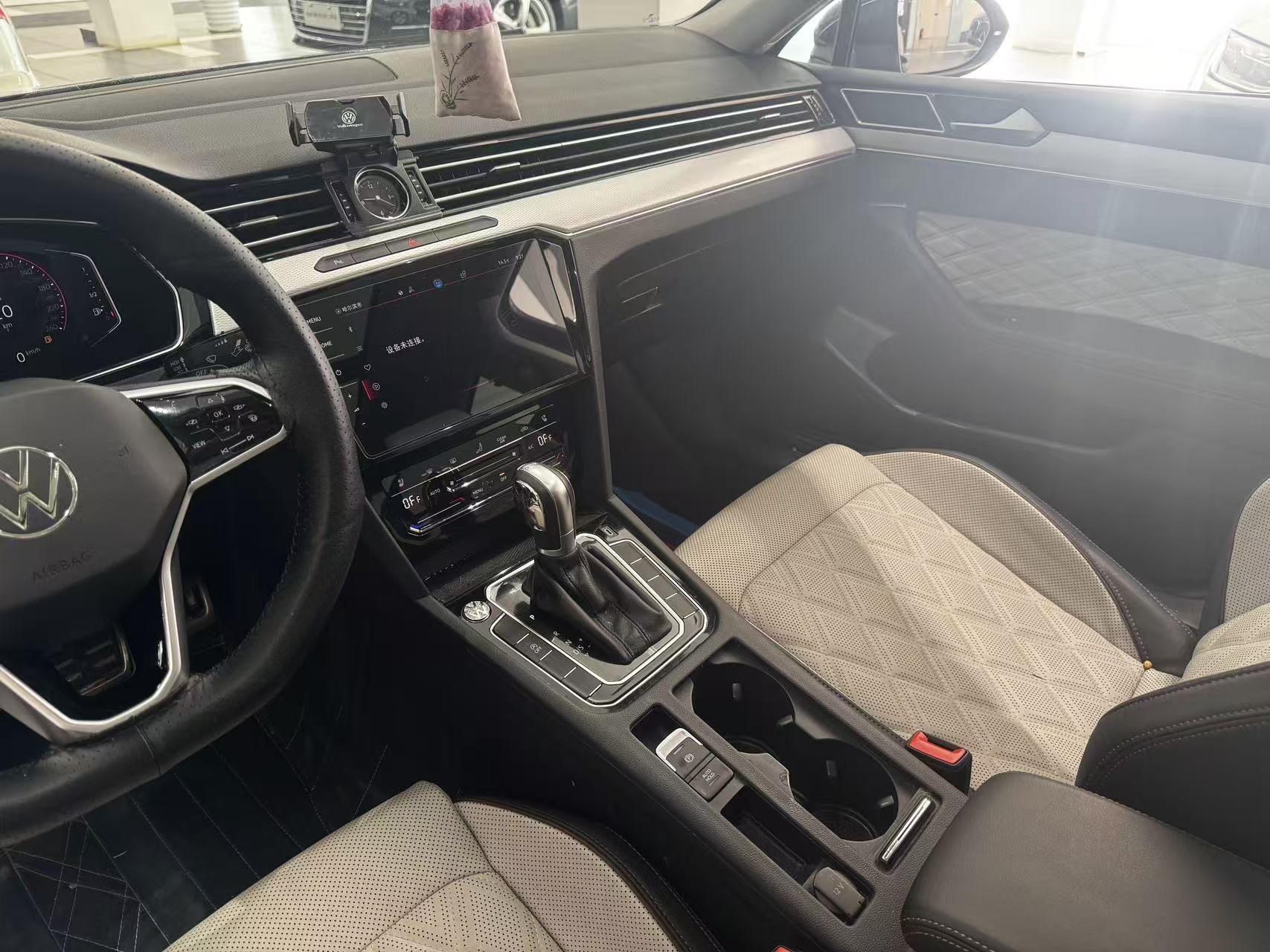 Volkswagen Passat 2023, фото 8