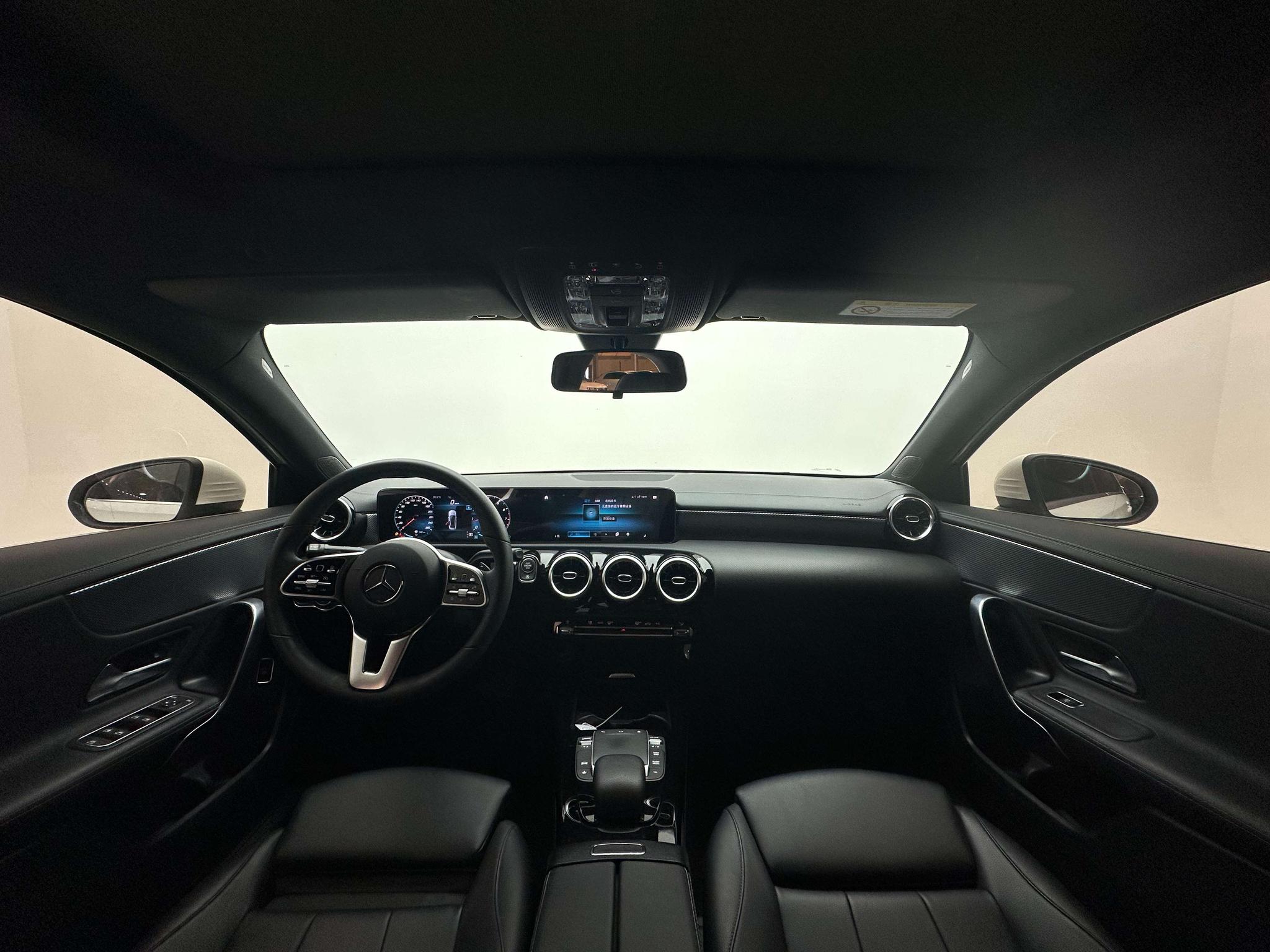 Mercedes-Benz A-Class 2022, фото 16