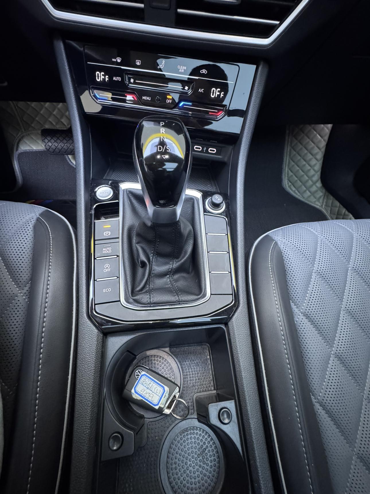 Volkswagen Jetta 2023, фото 15