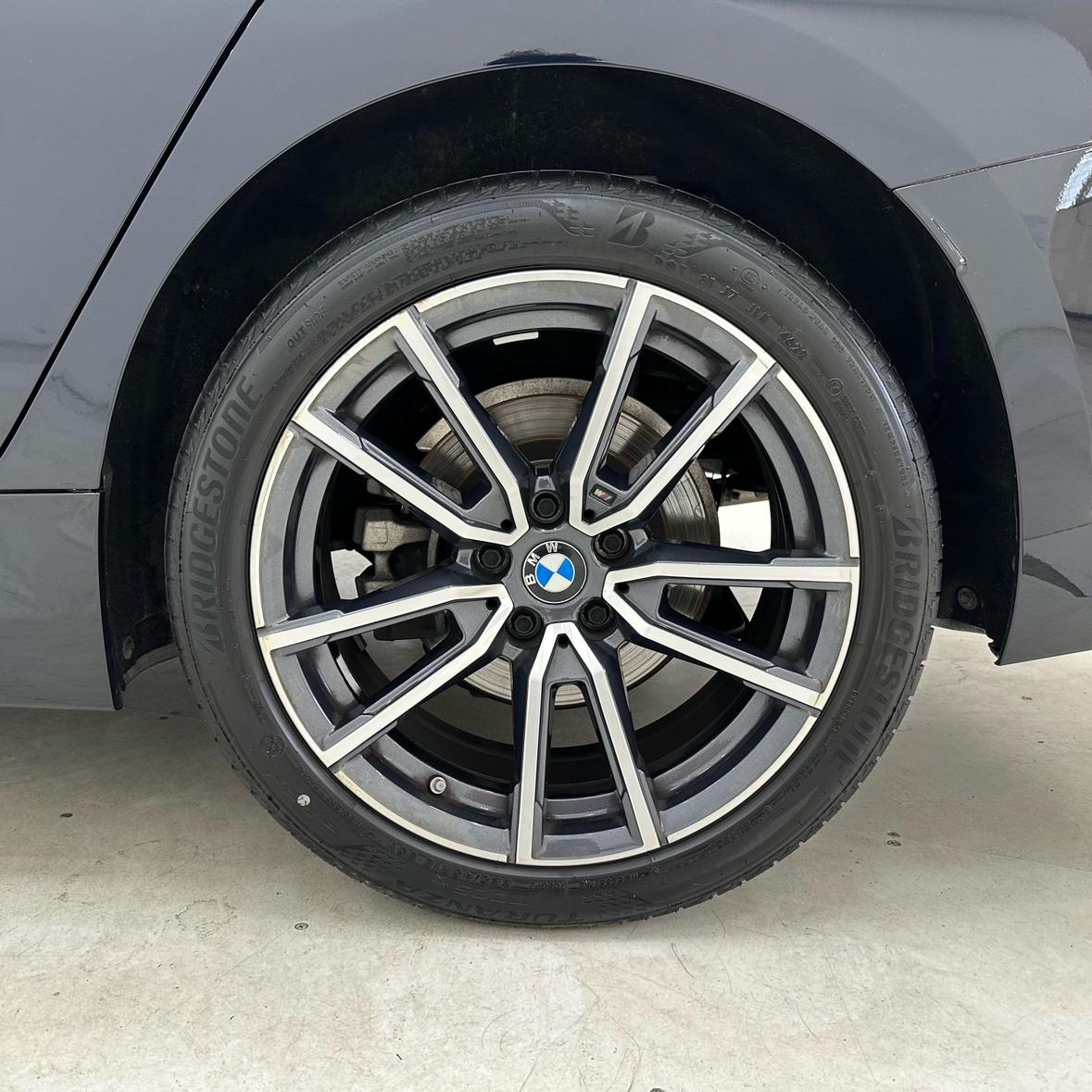 BMW 3 2023, фото 16
