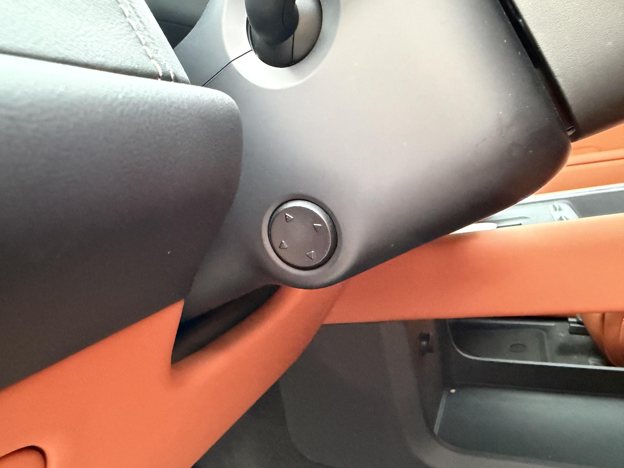 Li Auto L9 2022, фото 15