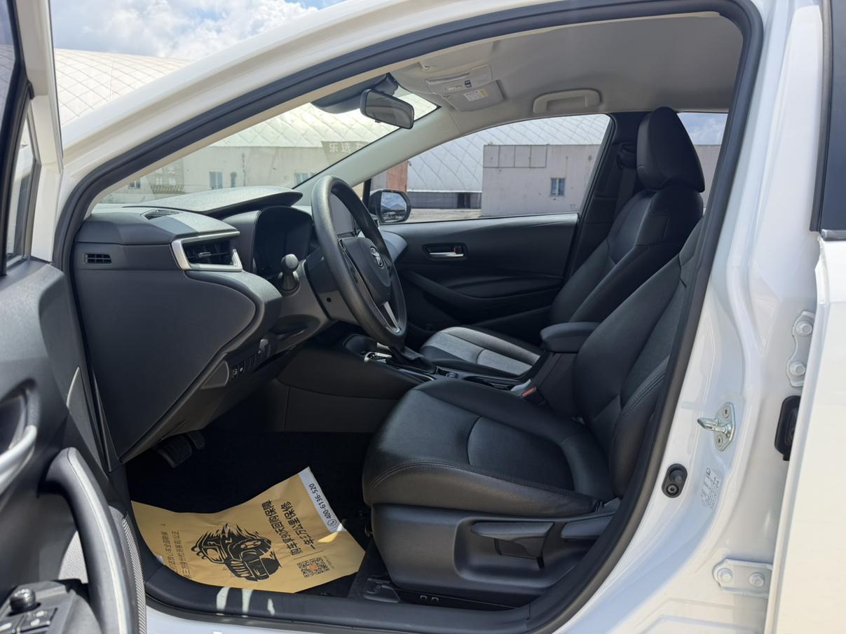 Toyota Corolla 2022, фото 14