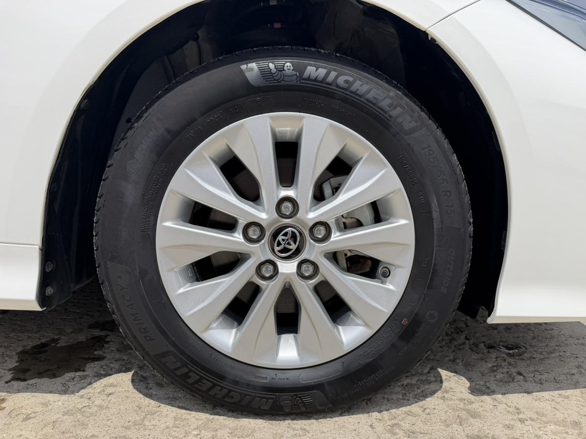 Toyota Corolla 2022, фото 17