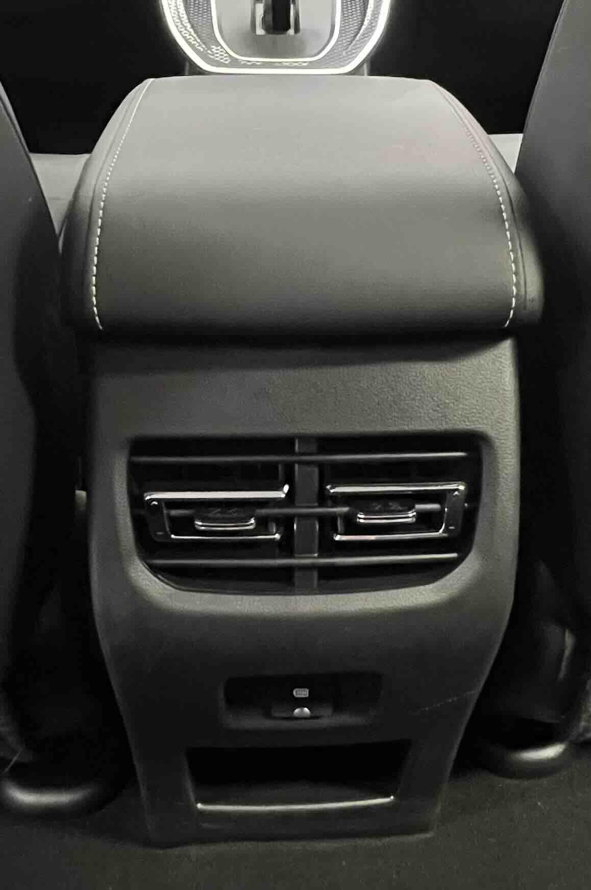 Haval M6 2023, фото 11