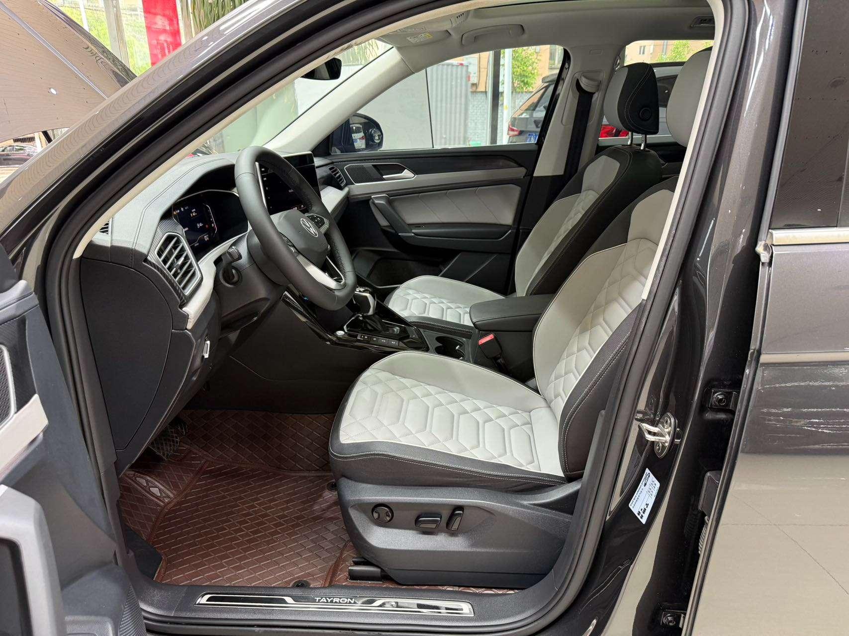 Volkswagen Tayron 2023, фото 16