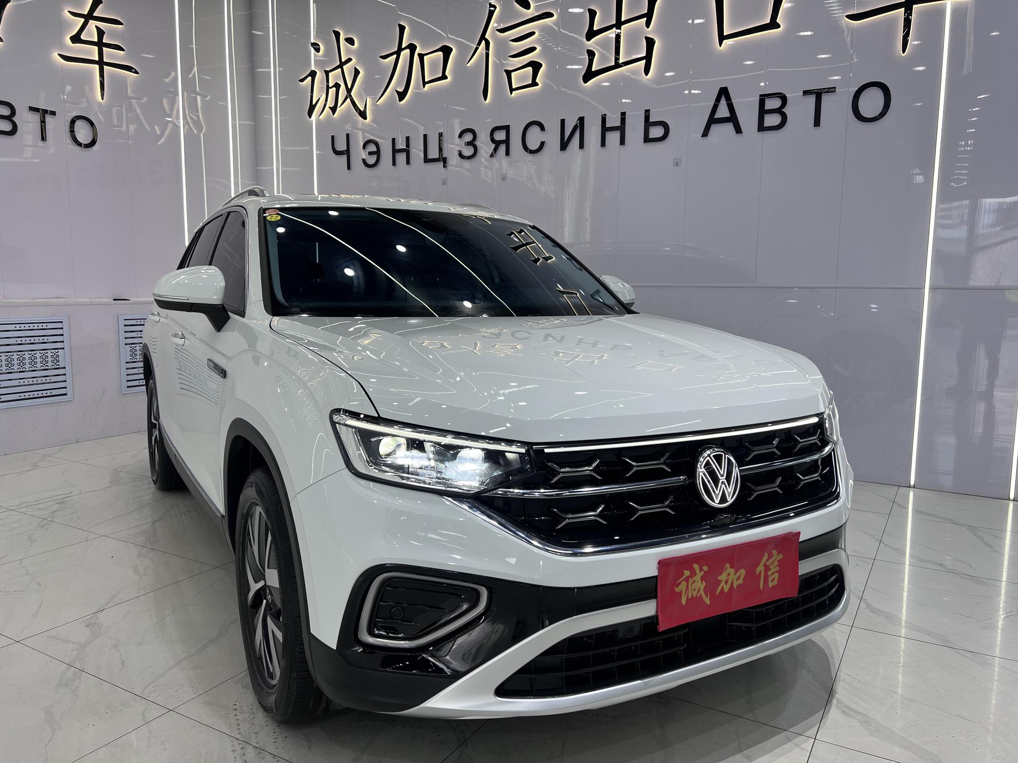 Volkswagen Tayron 2023, фото 3