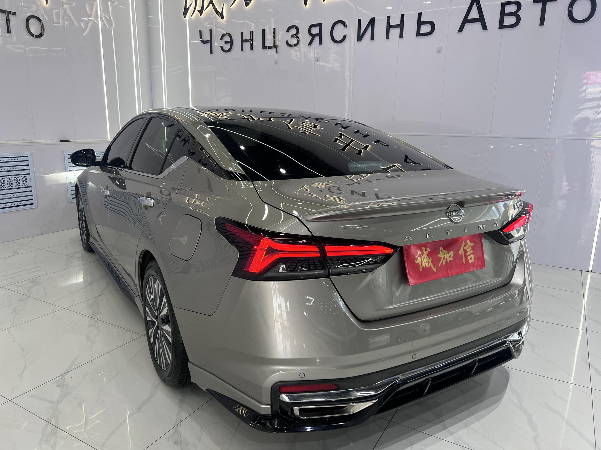 Nissan Teana 2022, фото 4