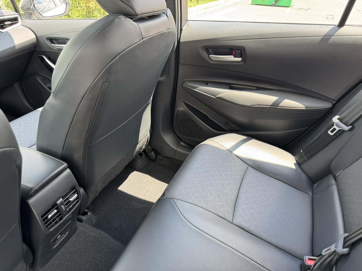 Toyota Corolla 2023, фото 17