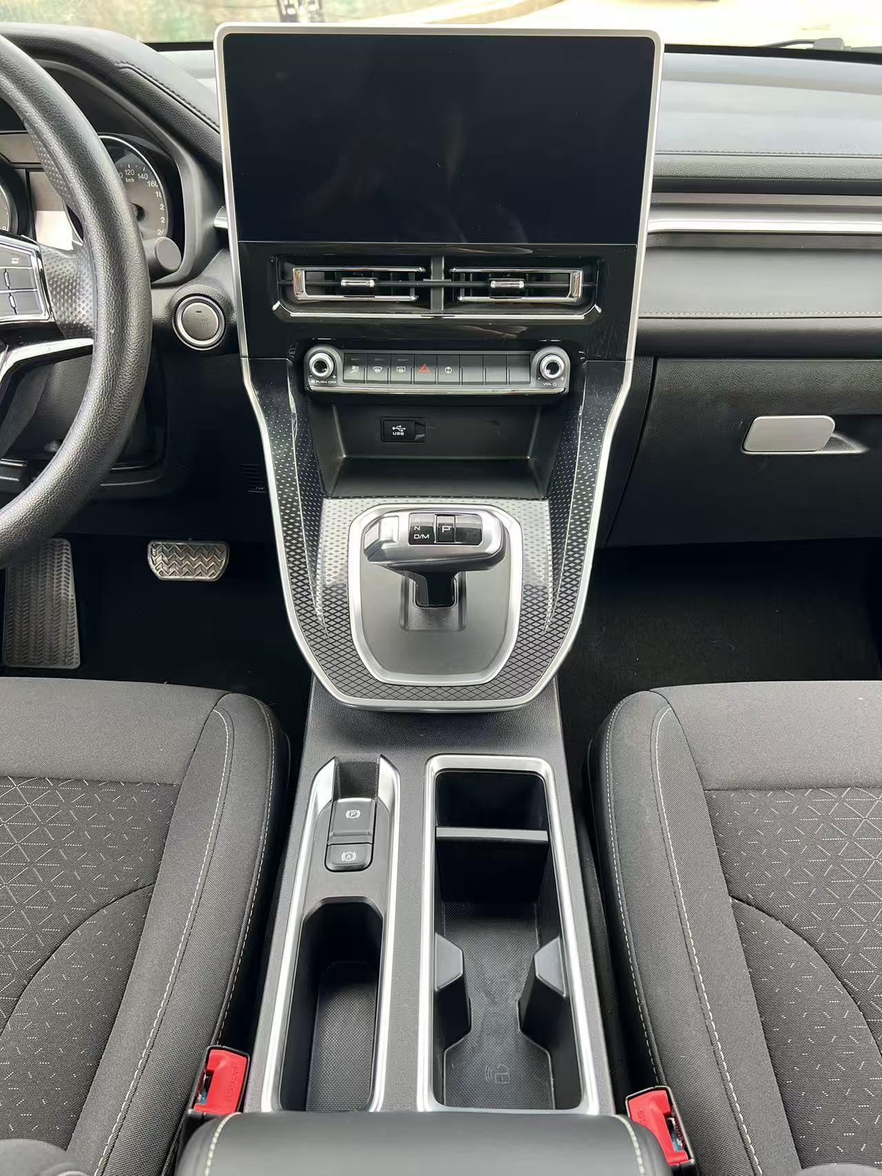 Haval M6 2021, фото 11