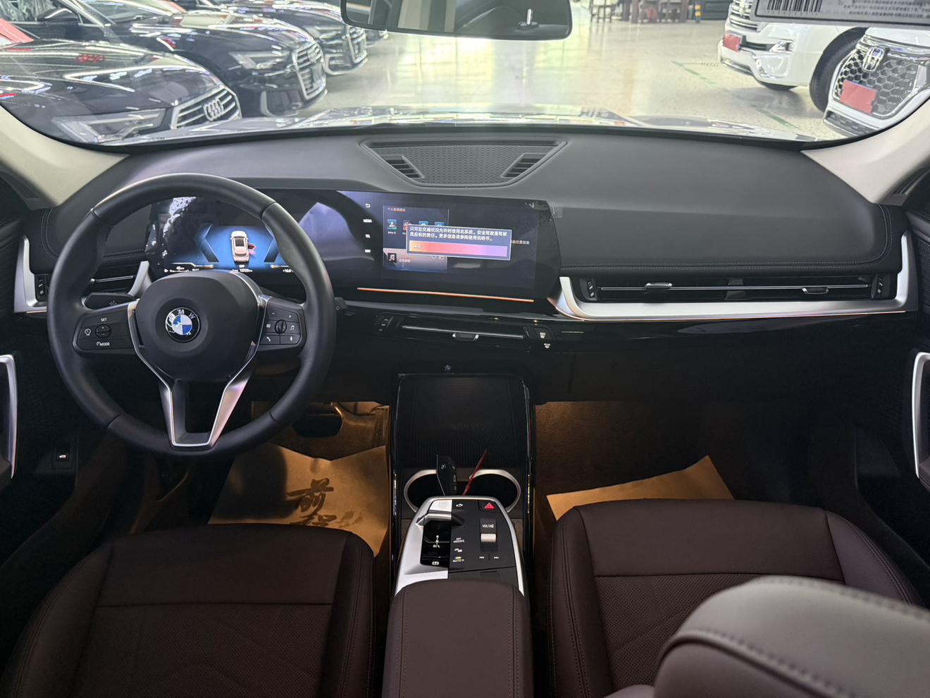 BMW X1 2023, фото 16