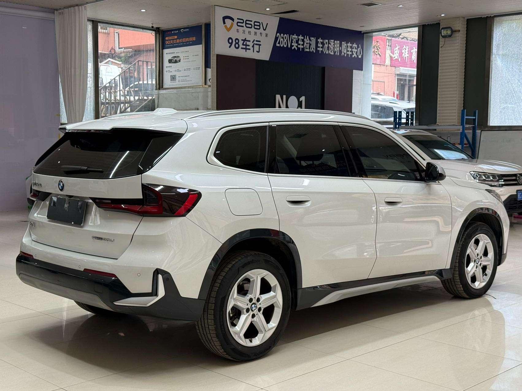 BMW X1 2023, фото 4