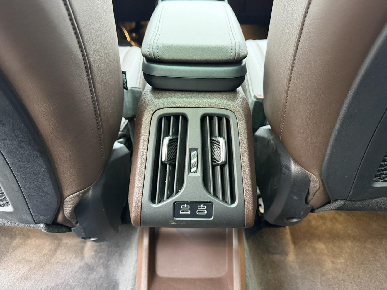 BMW X1 2023, фото 16