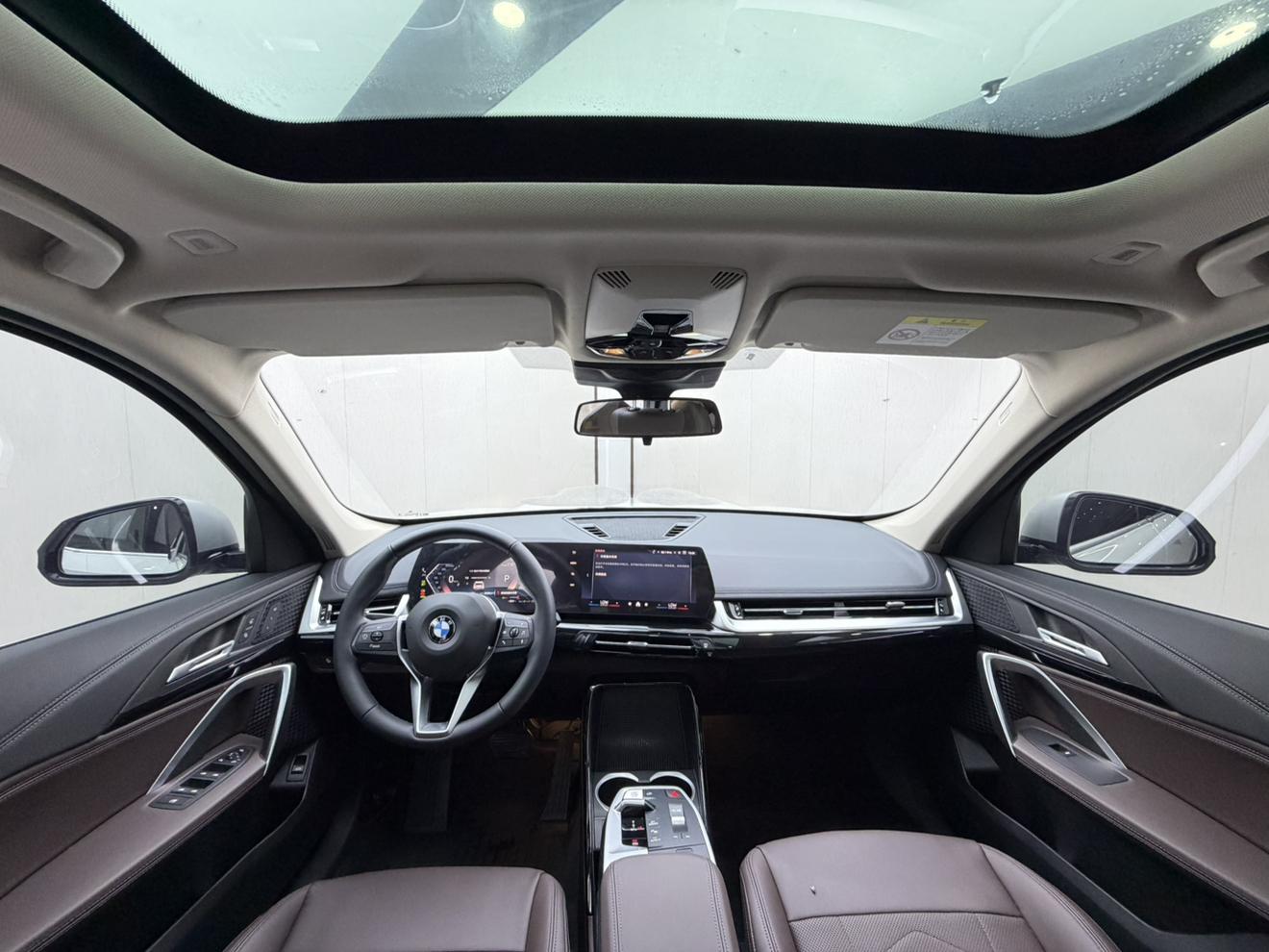 BMW X1 2023, фото 17
