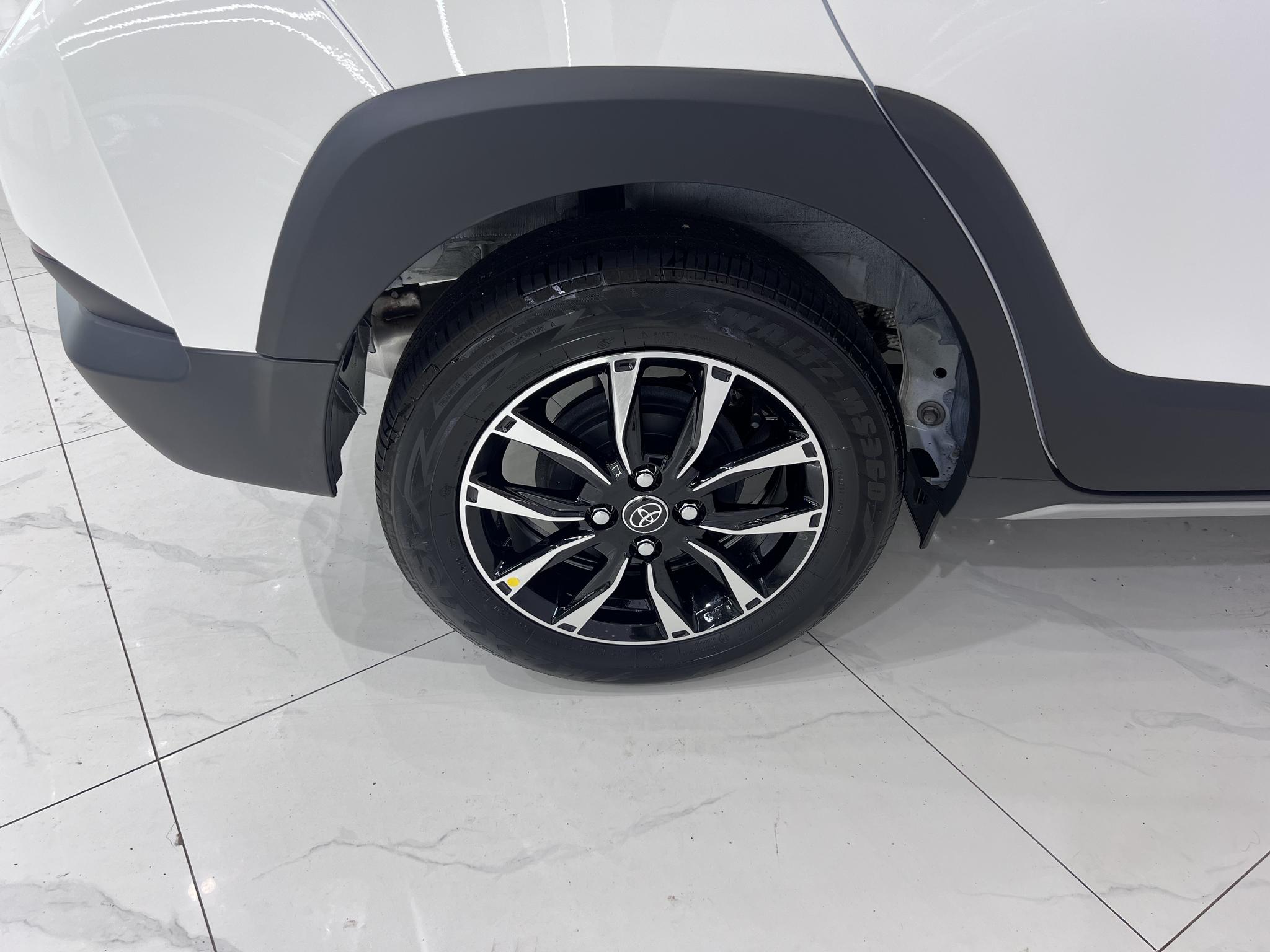 Toyota Yaris 2022, фото 17