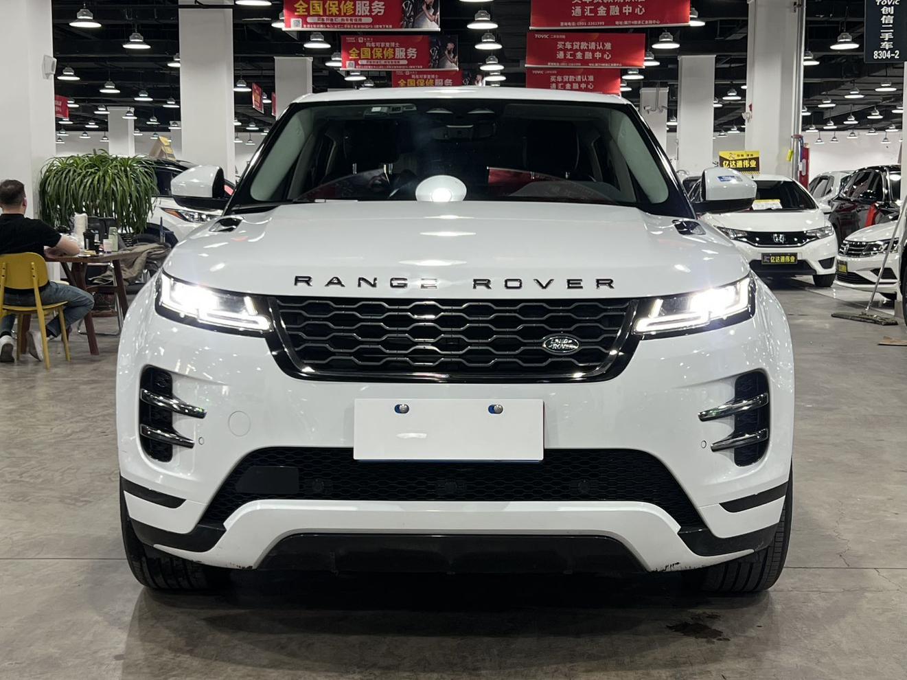Land Rover Evoque 2021, фото 2