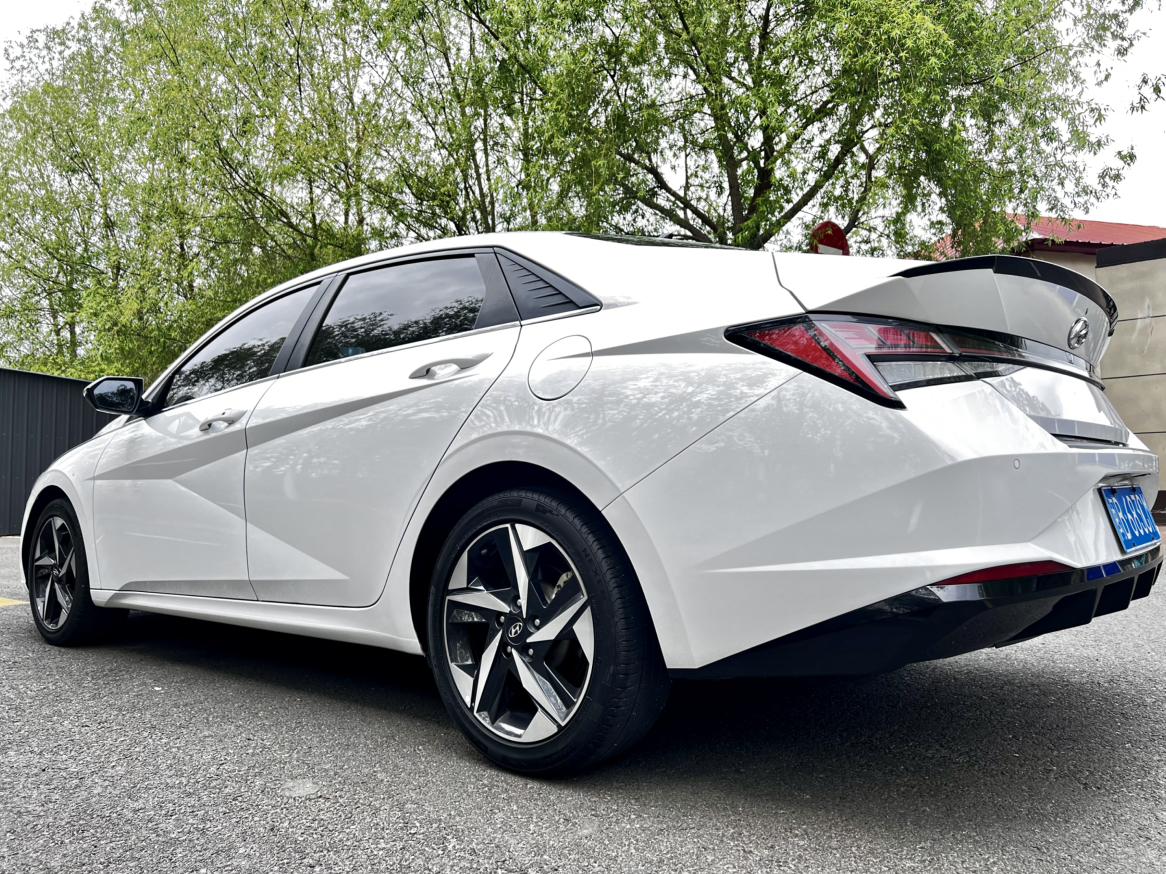 Hyundai Elantra 2022, фото 5