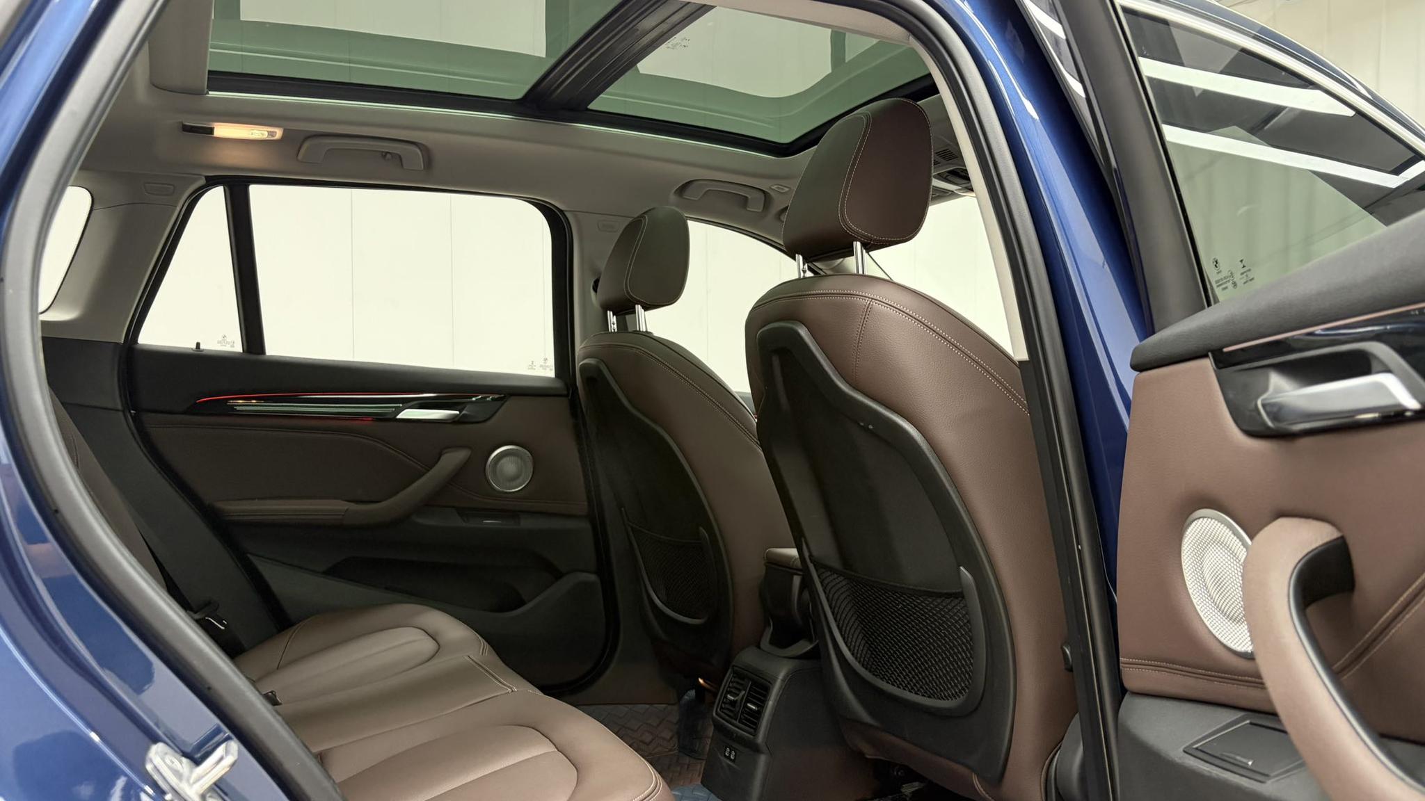 BMW X1 2022, фото 15