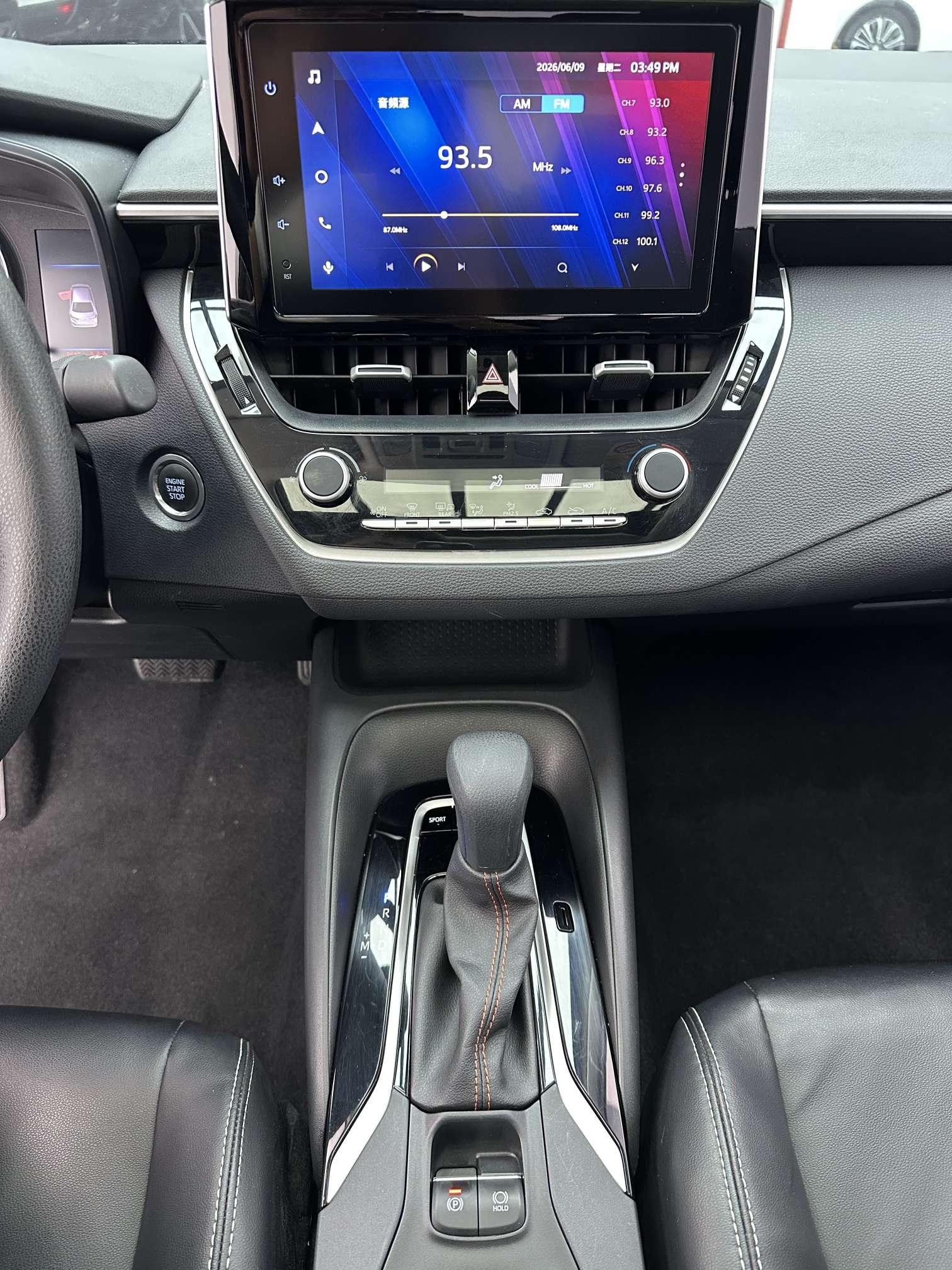 Toyota Corolla 2021, фото 14