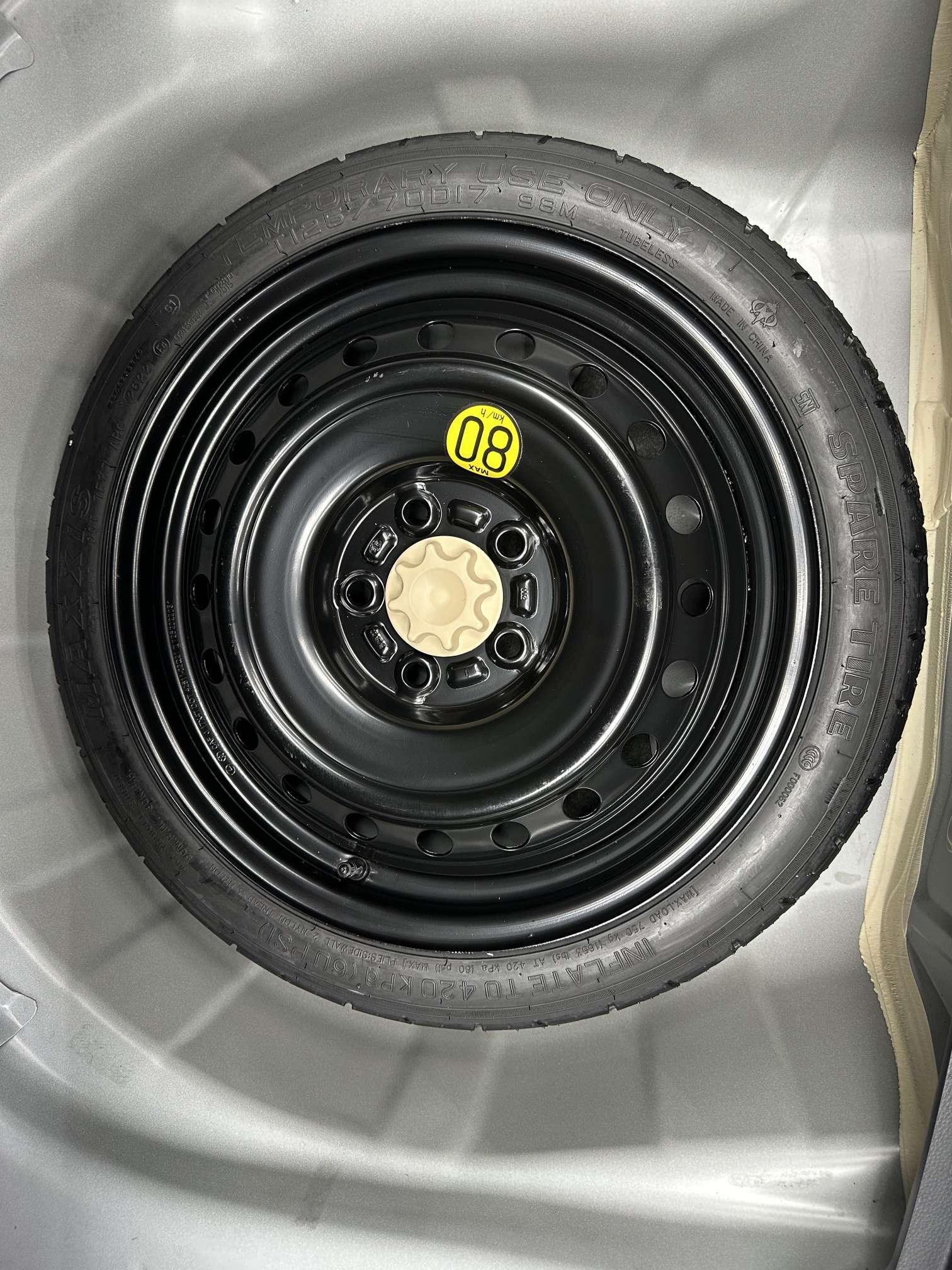 Toyota Corolla 2021, фото 17