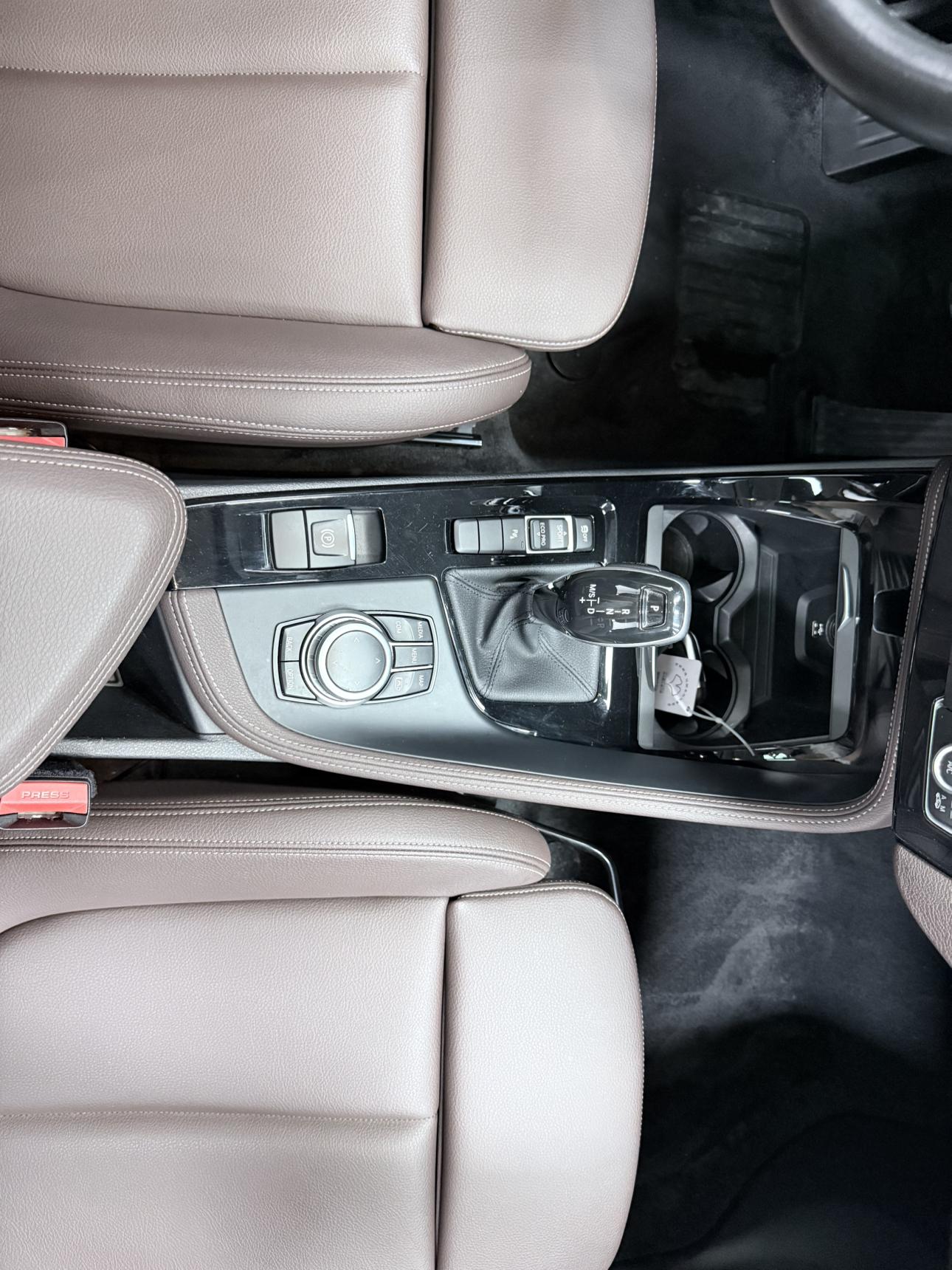 BMW X1 2022, фото 14