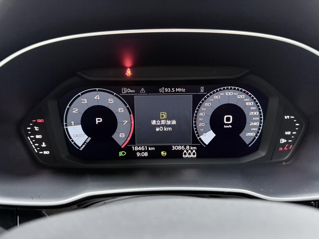 Audi Q3 2022, фото 16