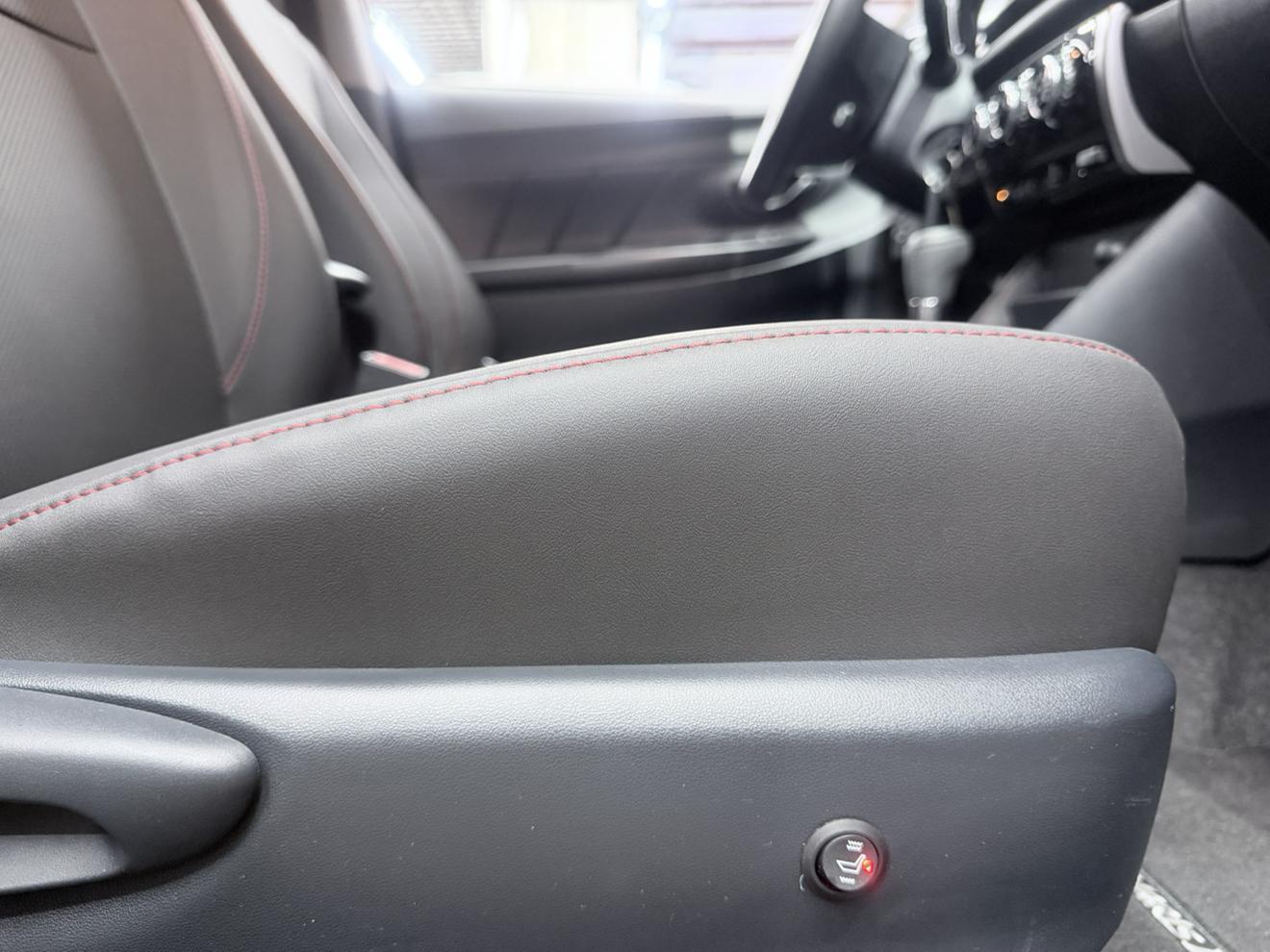 Toyota Yaris 2022, фото 16