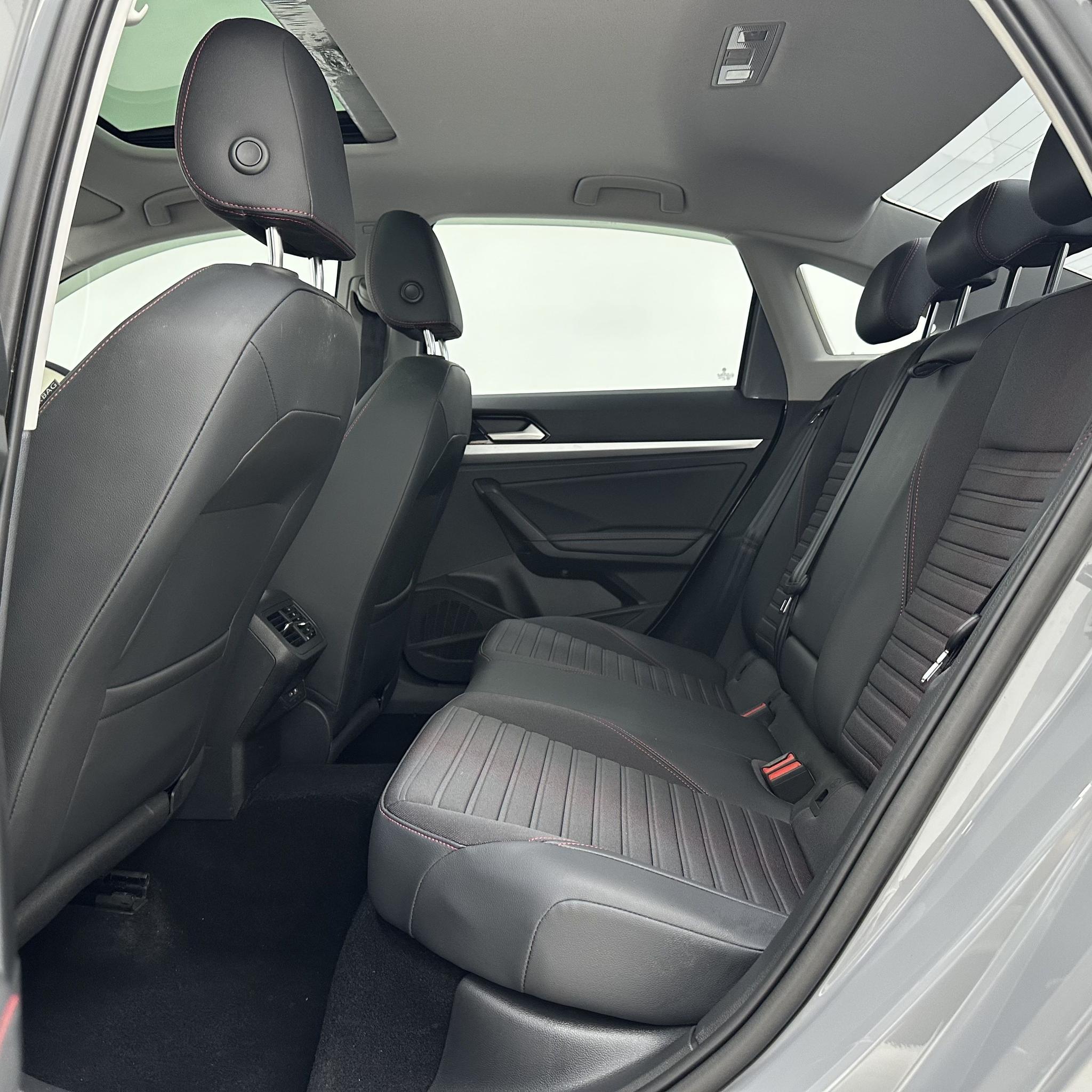 Volkswagen Lavida 2023, фото 8