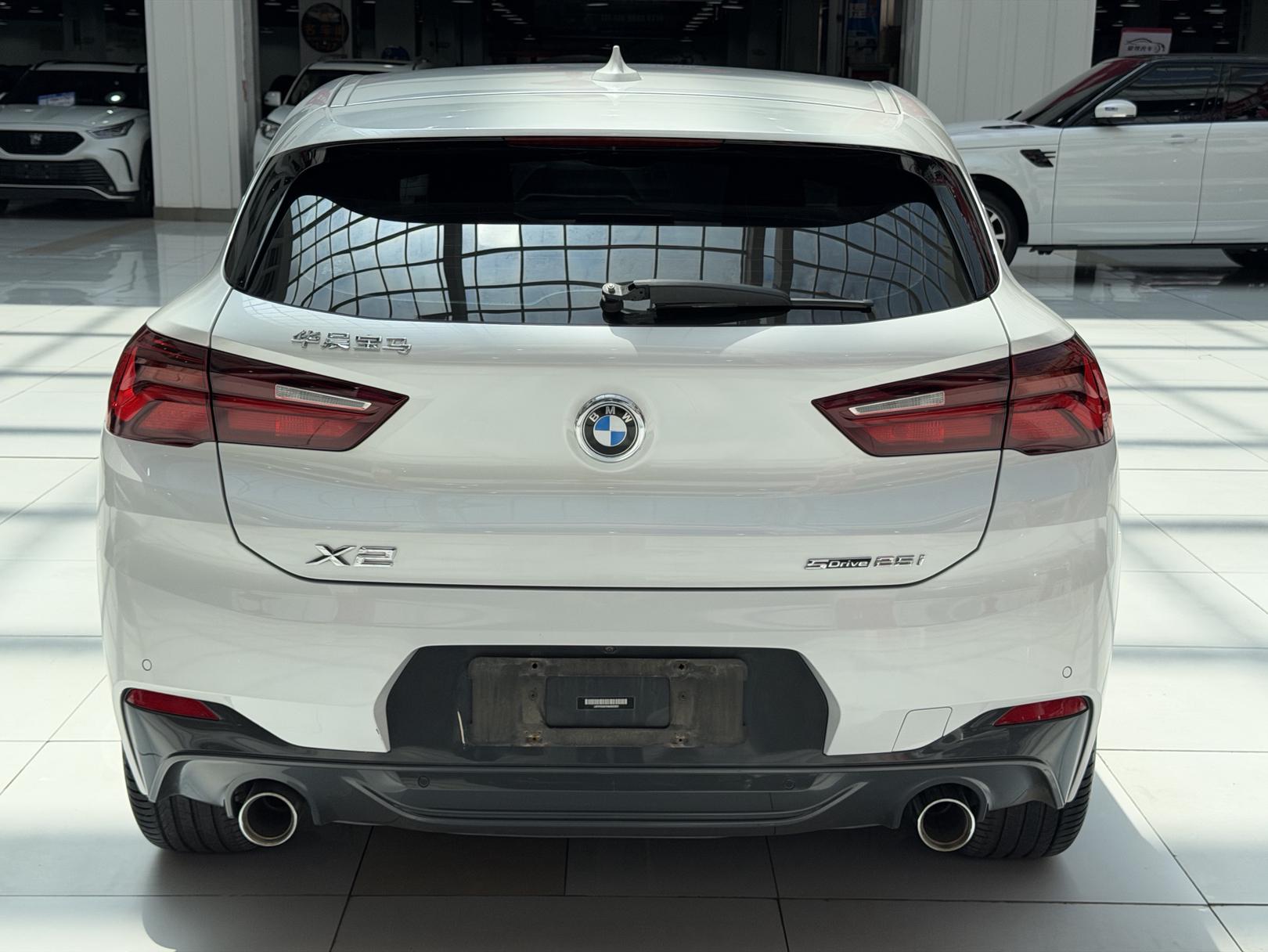 BMW X2 2022, фото 17