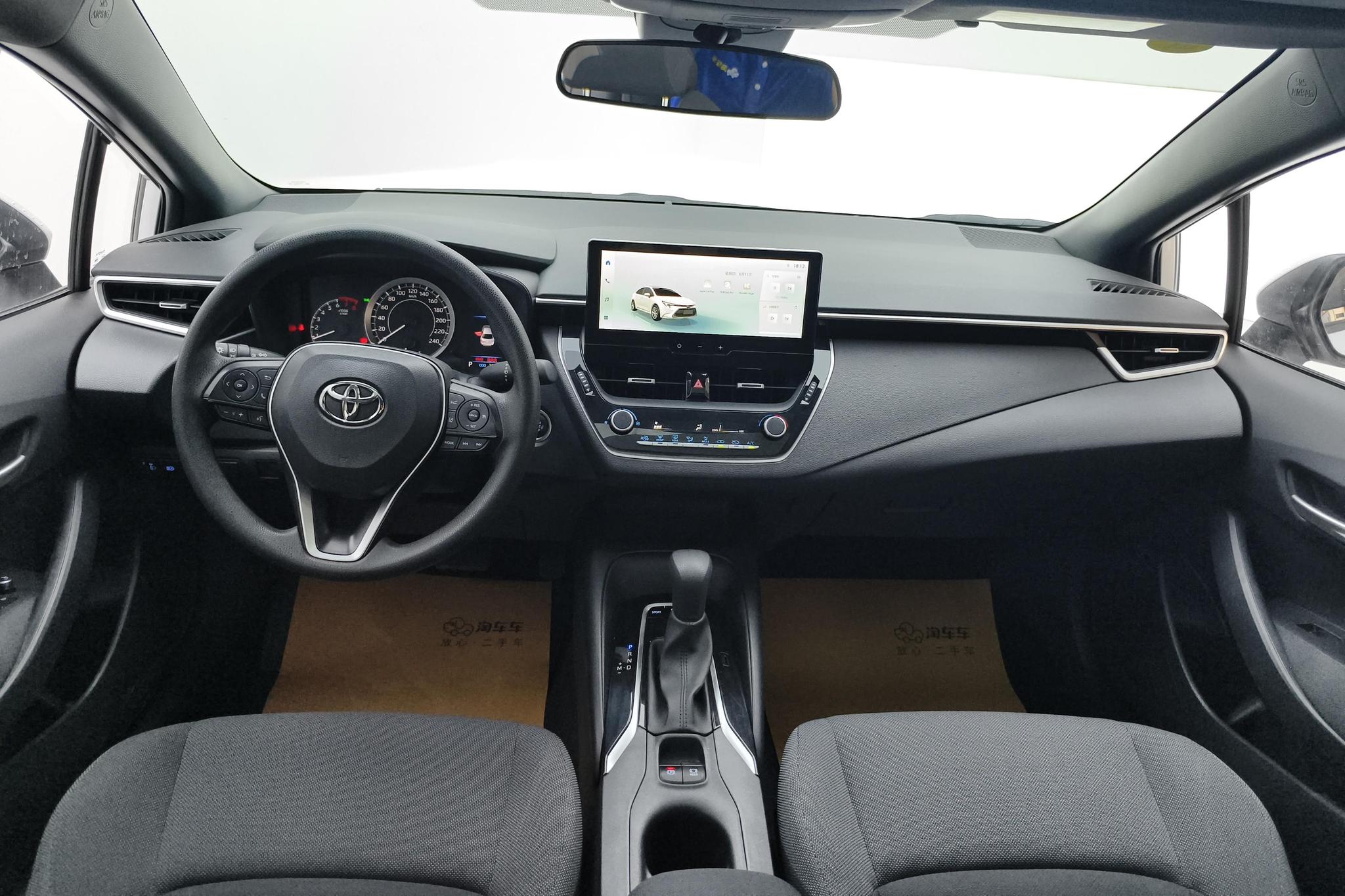 Toyota Corolla 2024, фото 14