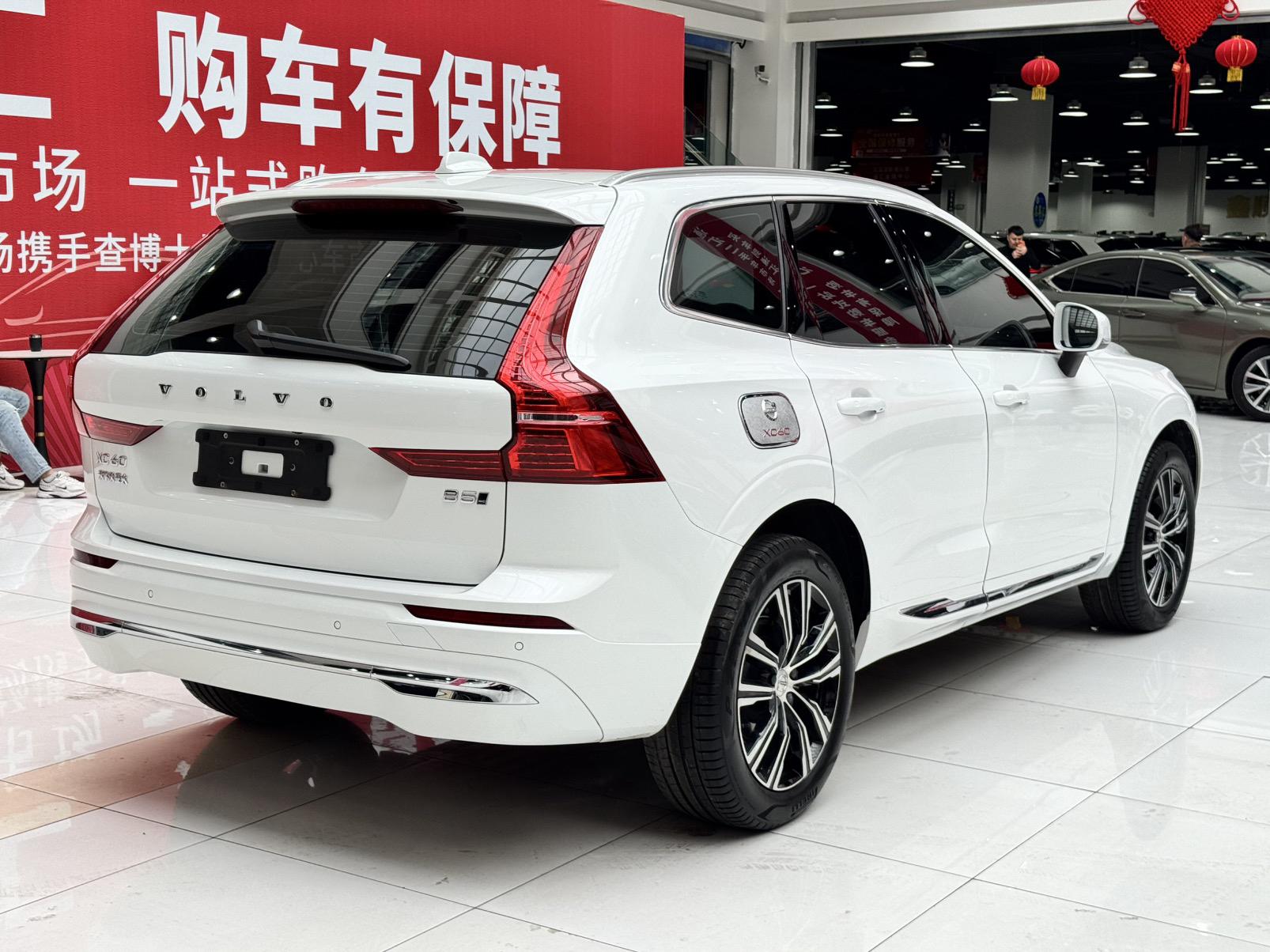 Volvo XC60 2022, фото 7