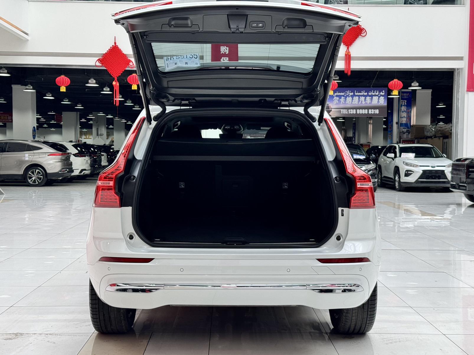 Volvo XC60 2022, фото 12