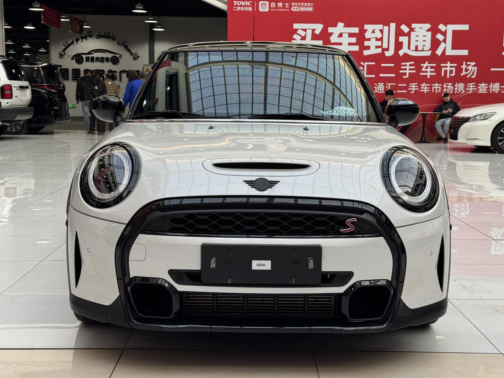 MINI Cooper 2023, фото 2
