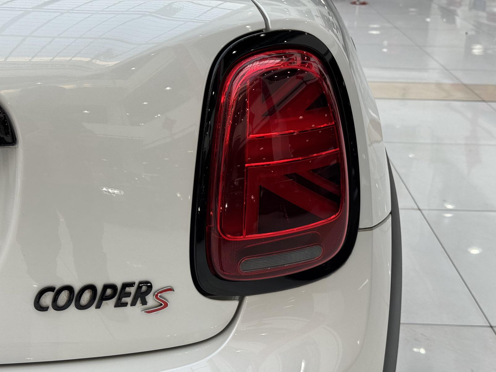 MINI Cooper 2023, фото 7