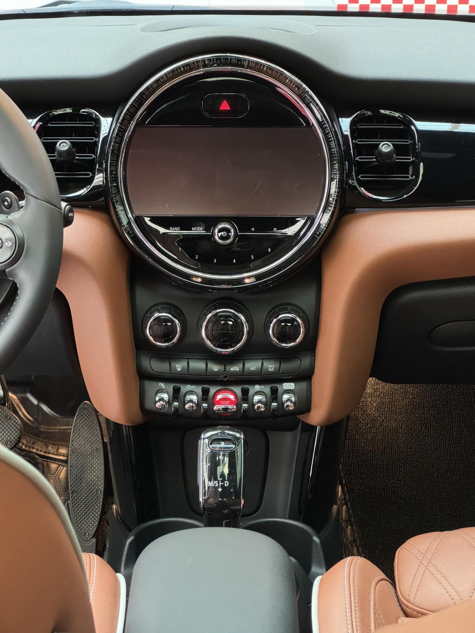 MINI Cooper 2023, фото 12
