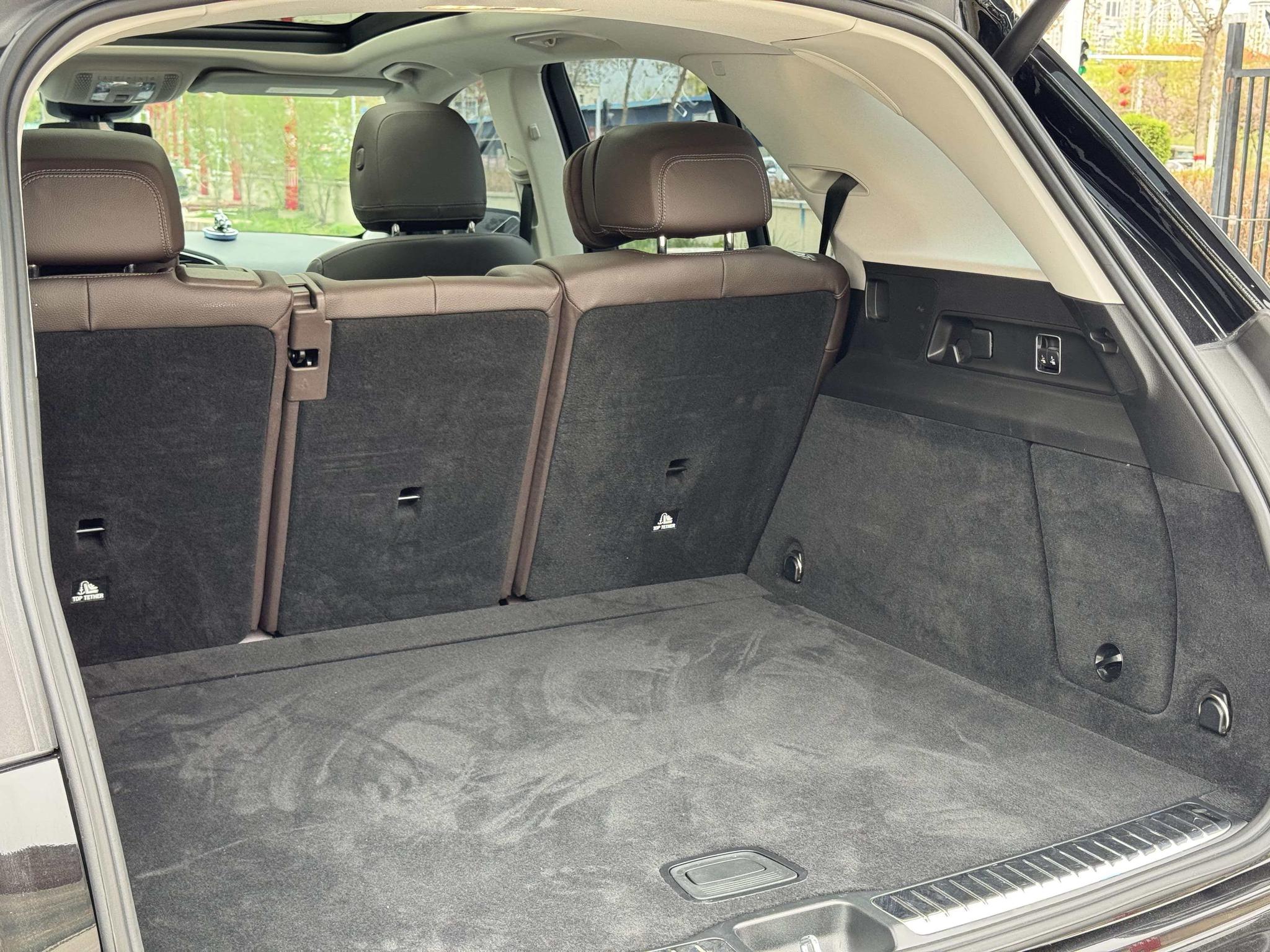 Mercedes-Benz GLE 2023, фото 16