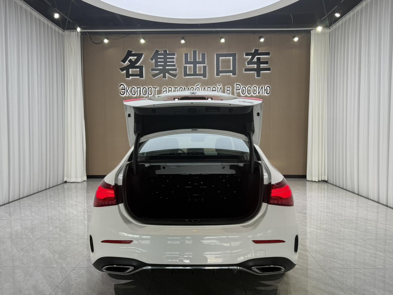 Mercedes-Benz A-Class 2023, фото 15