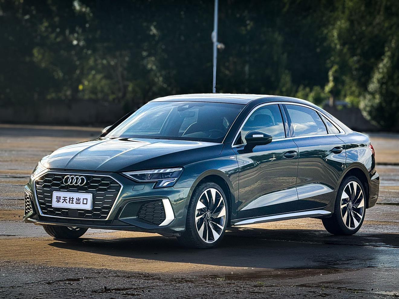 Audi A3 2022, 1.4 л турбо, робот (DCT), передний, пробег 36 000 км — авто из Китая с пробегом
