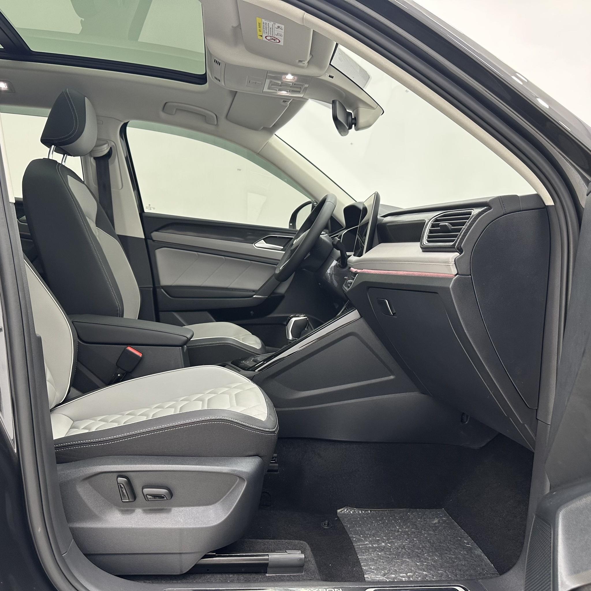 Volkswagen Tayron 2023, фото 9