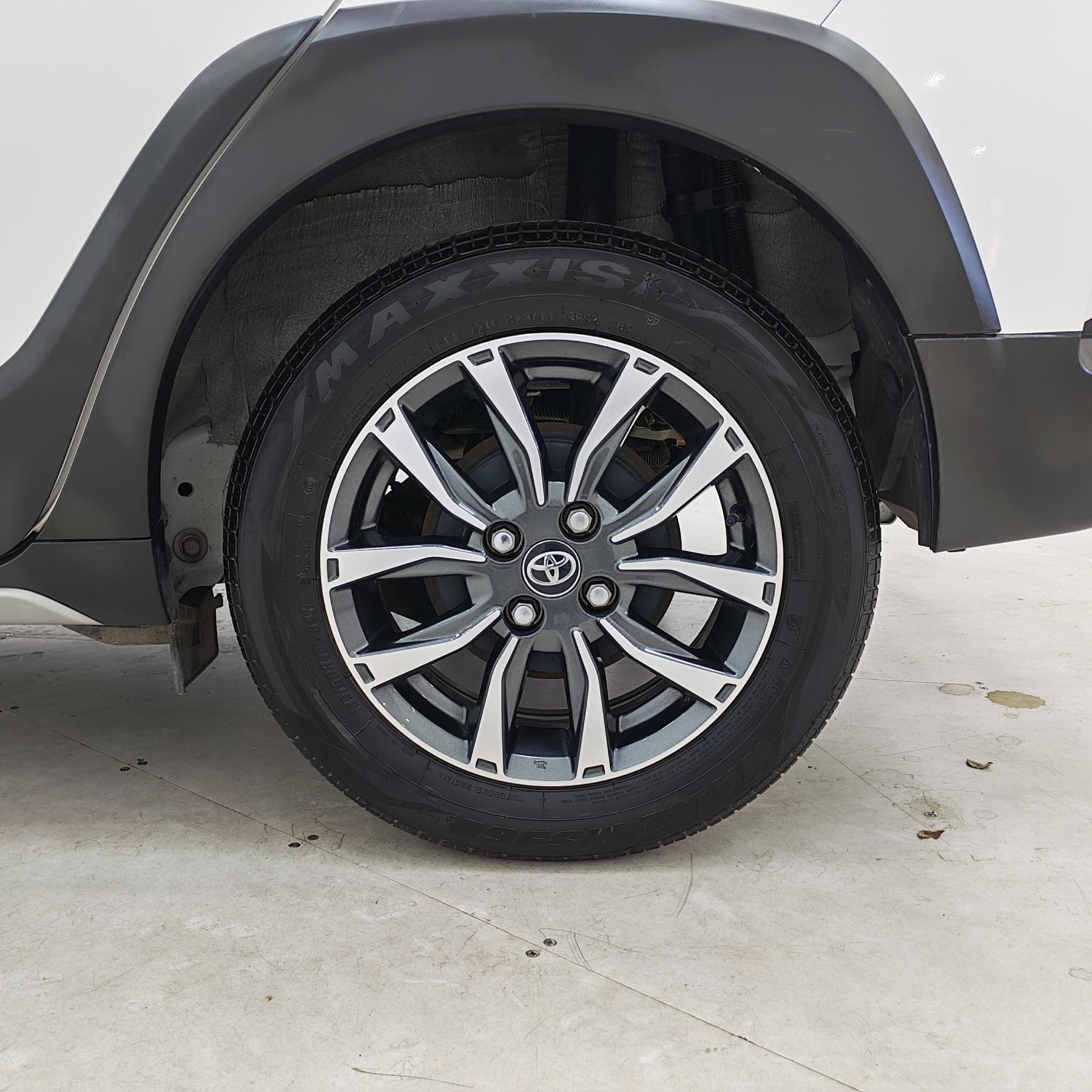 Toyota Yaris 2022, фото 16