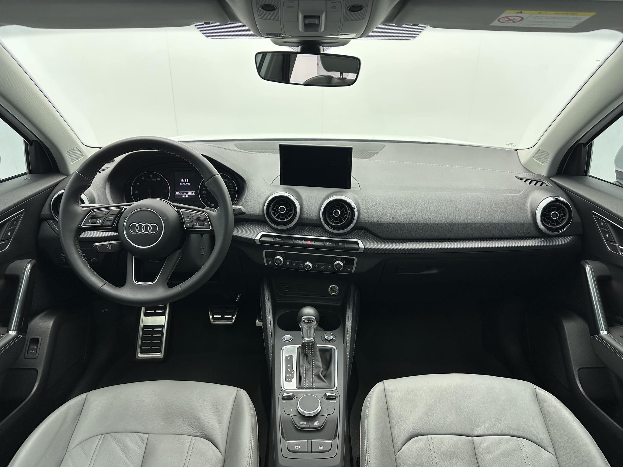 Audi Q2L 2022, фото 7