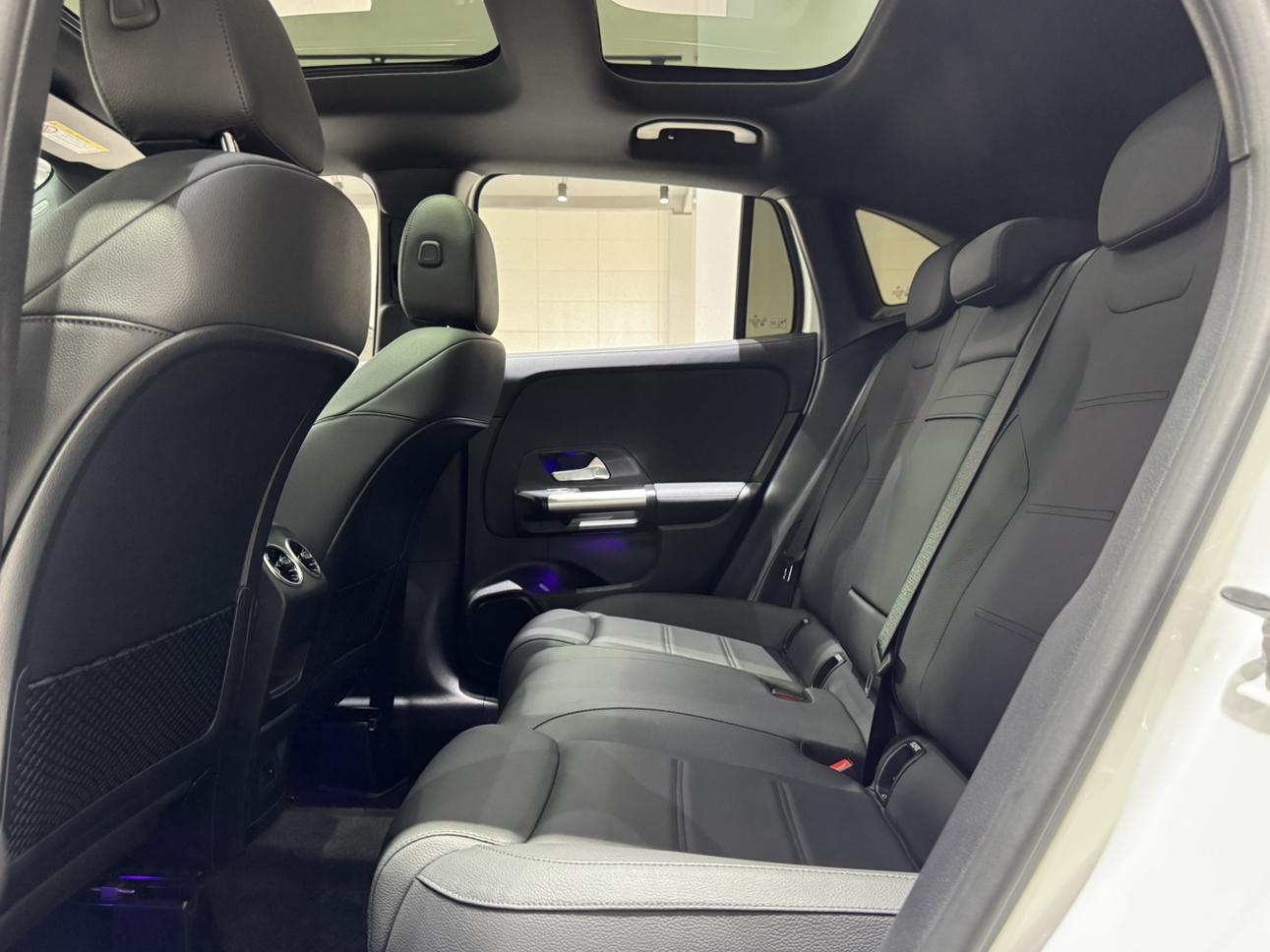Mercedes-Benz GLA 2022, фото 13