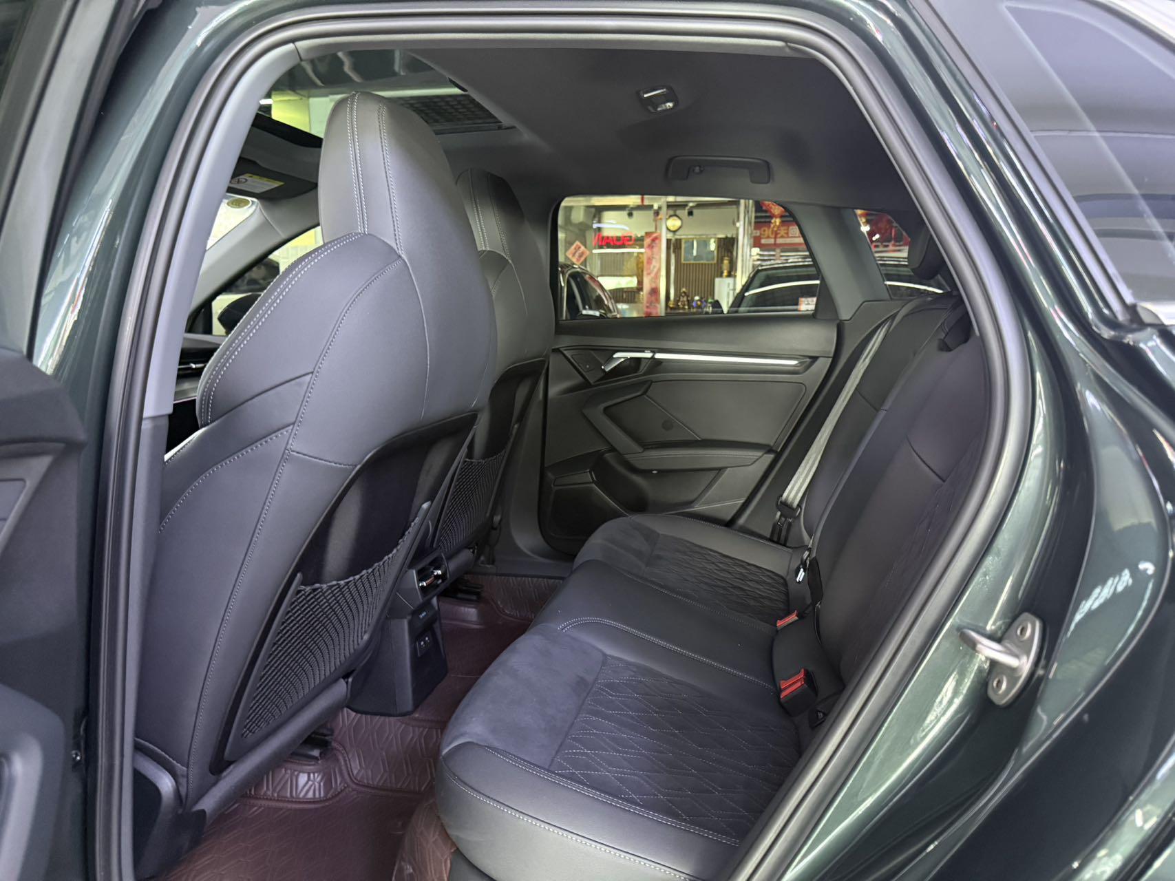 Audi A3 2023, фото 9