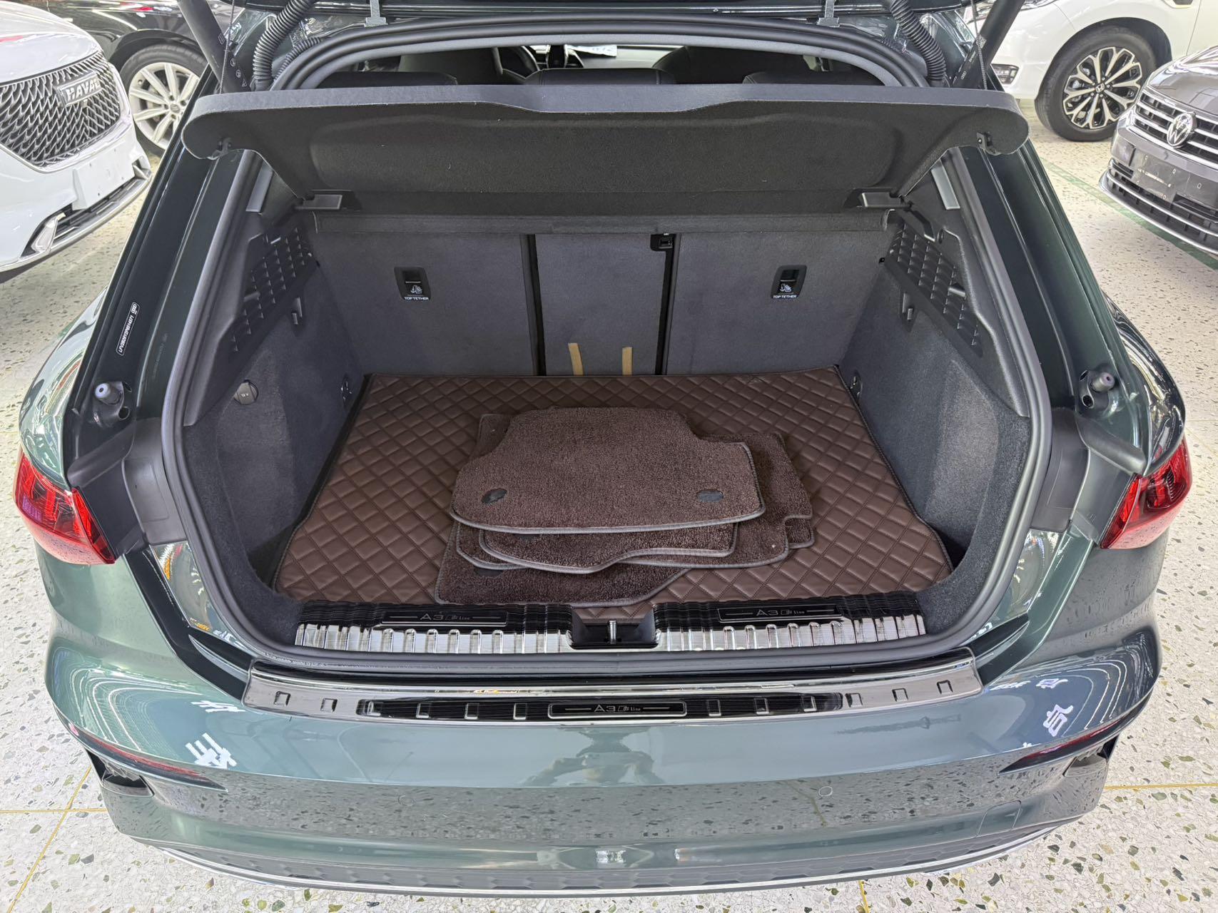 Audi A3 2023, фото 10