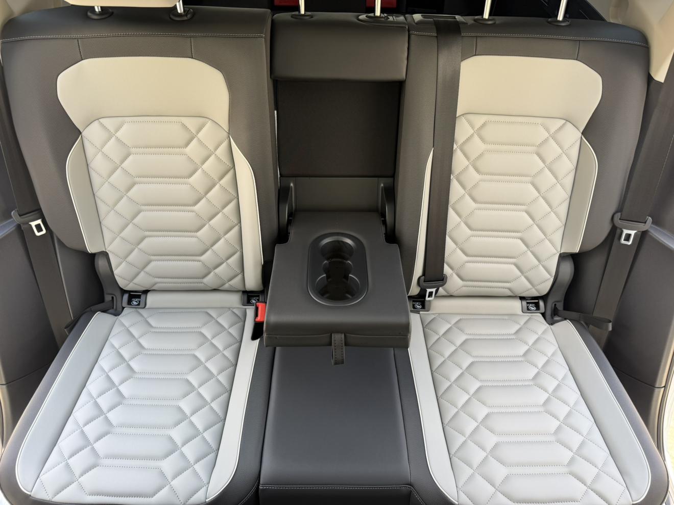 Volkswagen Tayron 2023, фото 15
